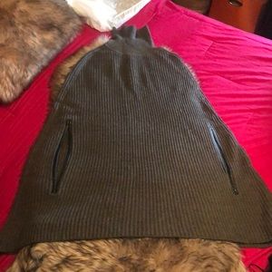 Michael kors sweater cape small